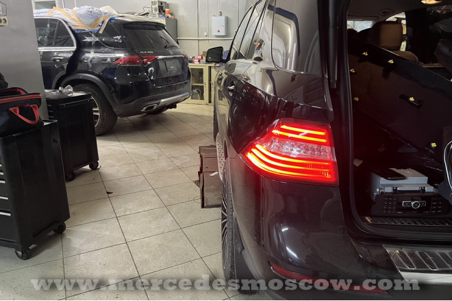 Установка Comand 5.1 вместо Audio 20 генерации 4.5 для Mercedes ML-Class W166